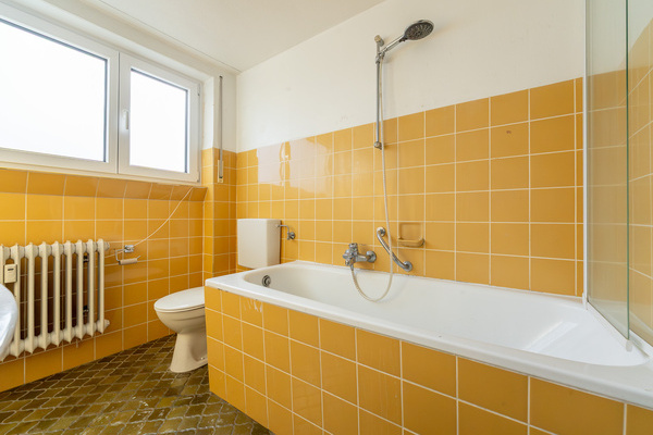 Badezimmer wird bis zum Einzug vollst�ndig saniert